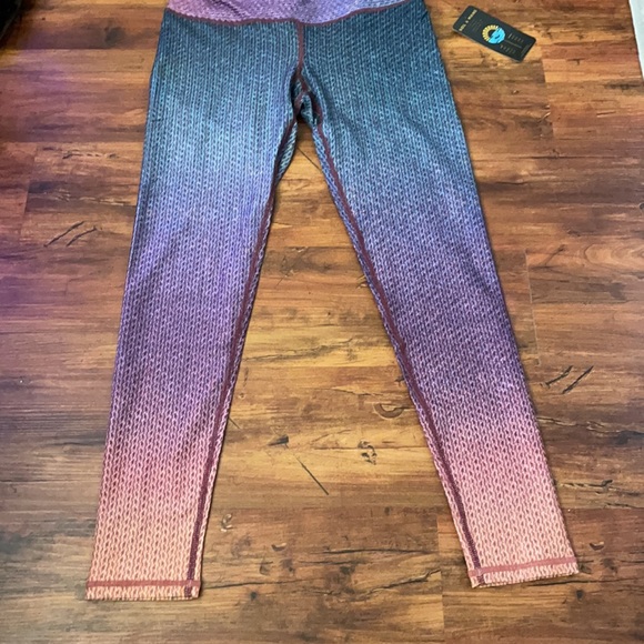 Sol & Mane Cora Fade Legging, L, NWT - Picture 2 of 7